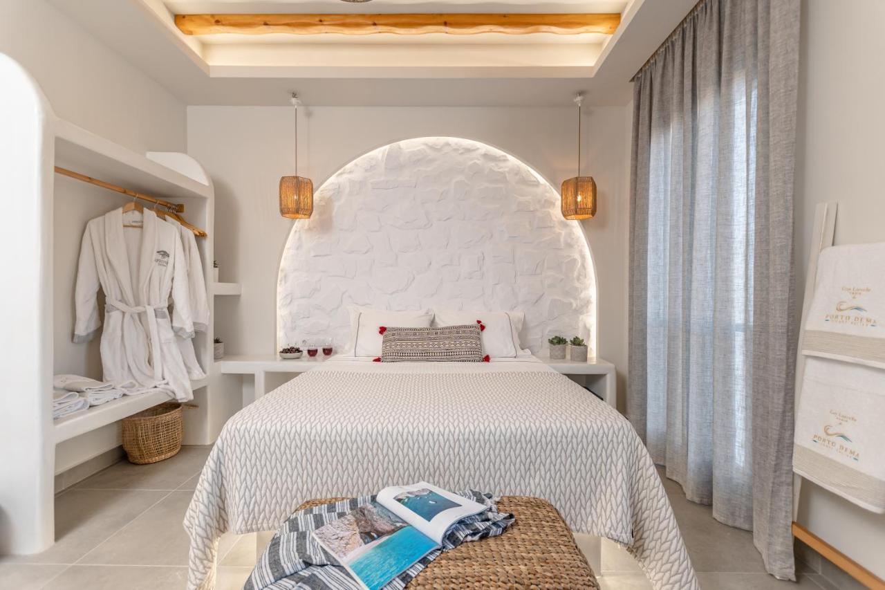 Porto Dema Luxury Suites Schoinoussa Bagian luar foto